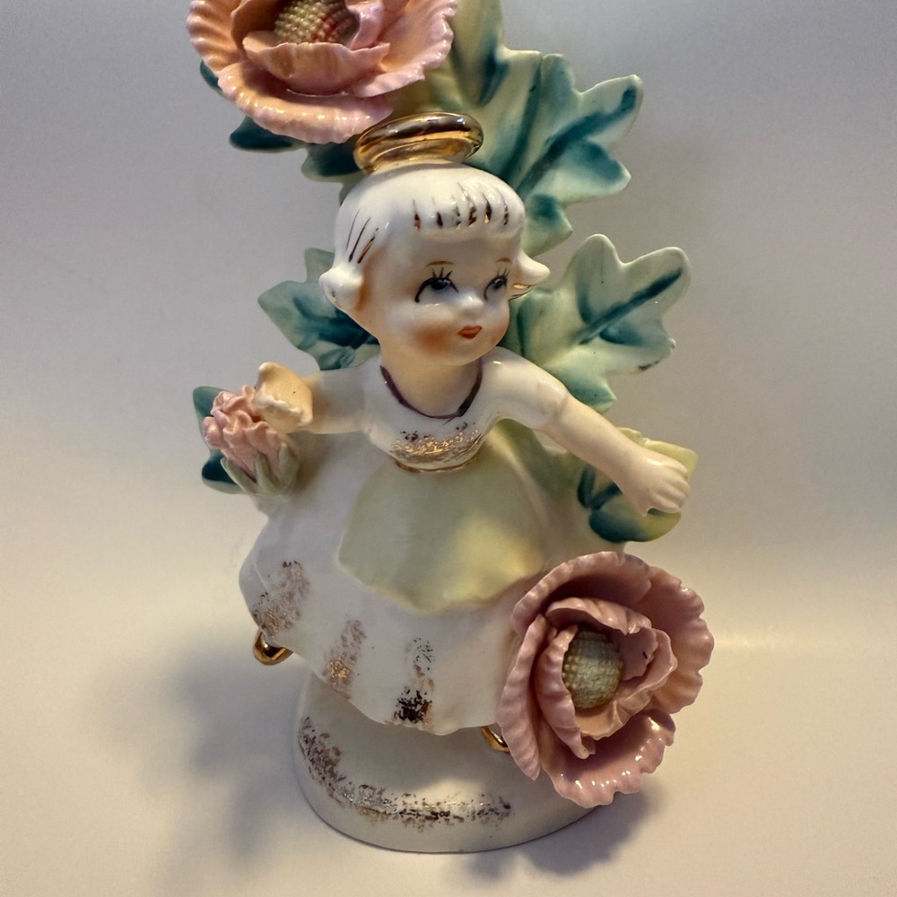 Vintage Geo Z Lefton August Angel Mid Century Ceramic